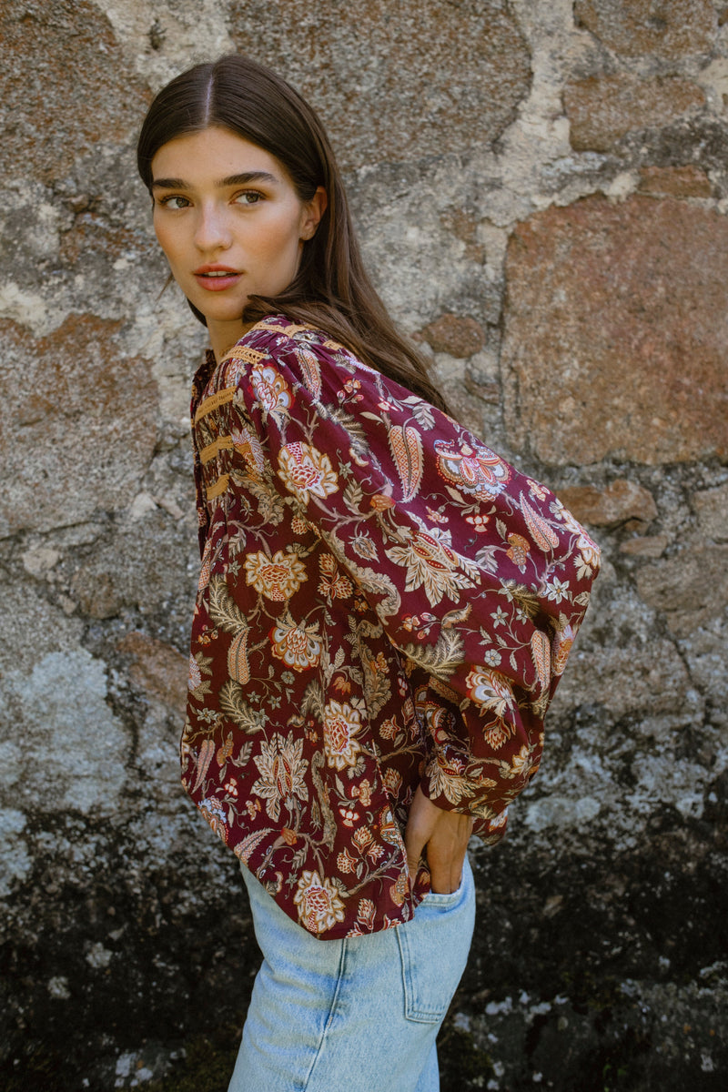 Blusa Andrea Burgundy